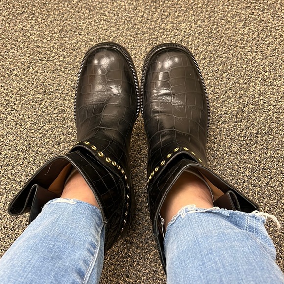 Salvatore Ferragamo bootie. Size 9…..Simply stunning - Picture 1 of 16